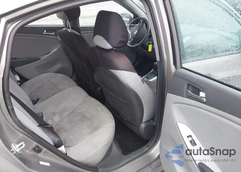 2017 Hyundai Accent Value Edition z USA, uszkodzony, nr VIN KMHCT4AE5HU365893